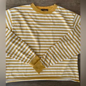 Brandy Melville Crop Top Sz.4(S)